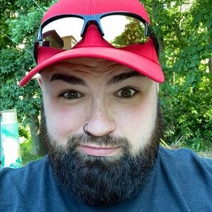 Meet your Posher, Eric